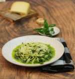 Fetuccini con salsa pesto